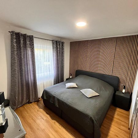 Lounge - Gemuetliche Ferienwohnung Am Asreg, Бад Цвишенан Екстериор снимка